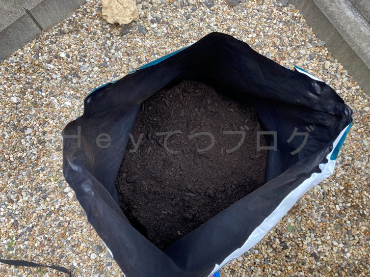 2025年5月第2週レポート_プランターに土を作る04