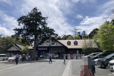 富士山麓__鳴沢氷穴-鳴沢氷穴受付施設