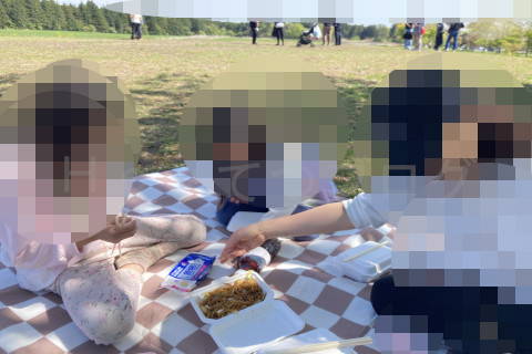 富士山麓_朝霧高原-富士山見ながら遅い昼食