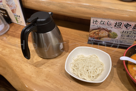 【麺達】ベトコンラーメンのスープはとんこつスープ