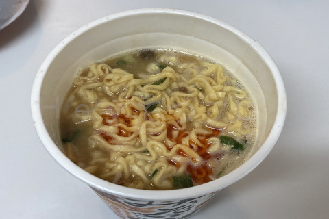 みそきんラーメン_香味油を加えたところ