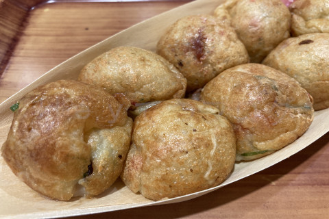 【たこ寿】寿がきやたこ焼き専門店_外はカリっとやきたて