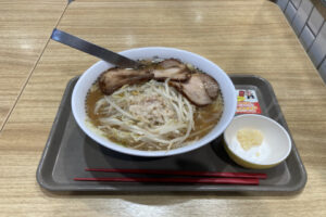 【寿がきや】話題のスガ・ジローをフルトッピングで食べてみた