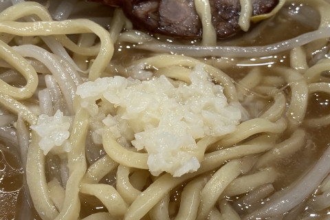 【寿がきや】スガキヤ限定メニュー_にんにくの香りがまたおいしい